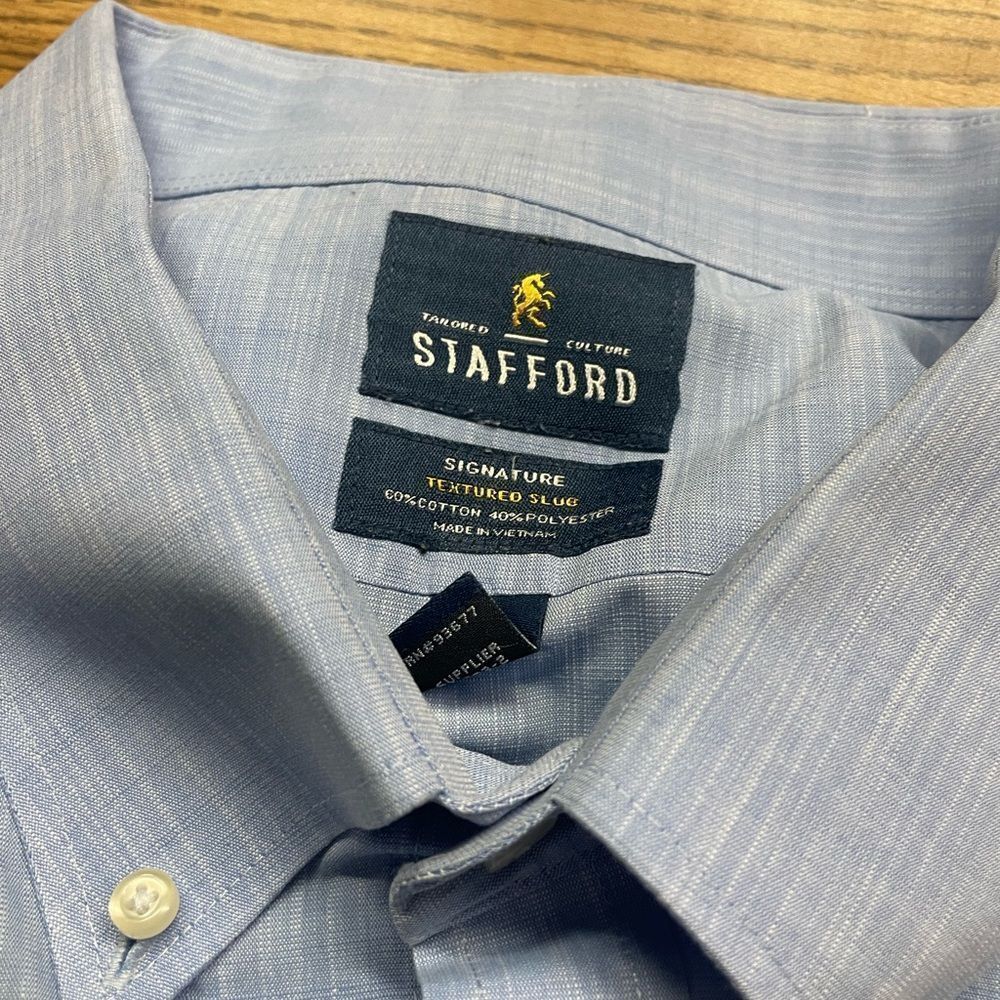 Stafford Men's Light Blue Signature Dress Shirt button down like new size 5XL 22